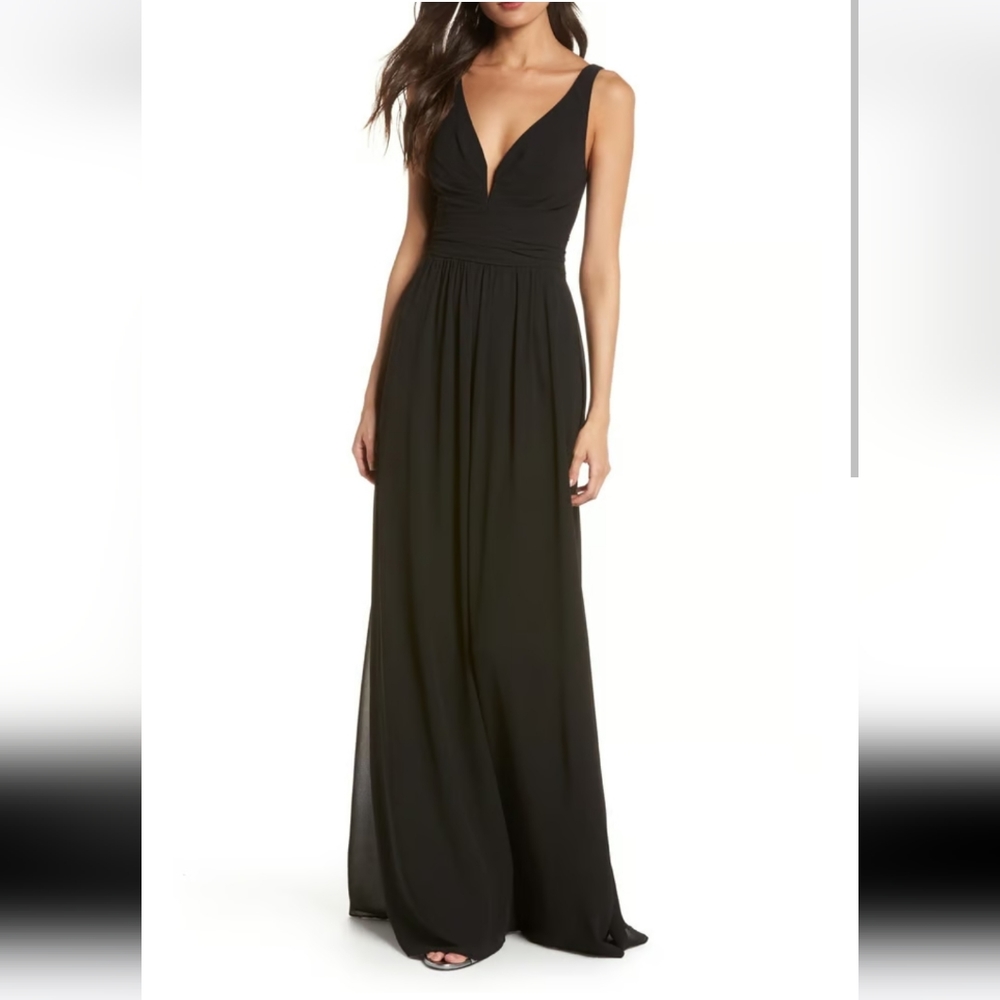 NWOT Lulu's Black Gown